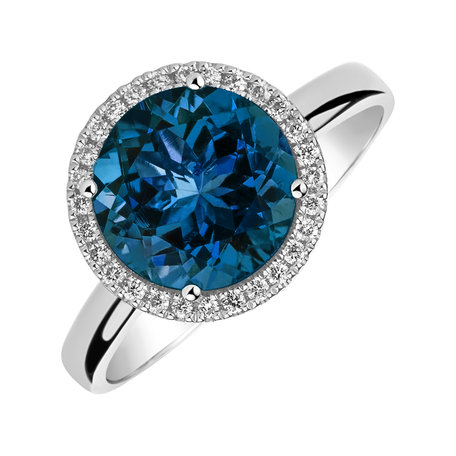 Diamond ring with Topaz London Bonbon