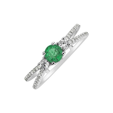 Diamond ring with Emerald Salomea