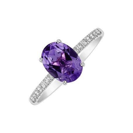 Diamond ring with Amethyst Touch of Shine