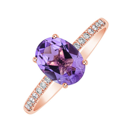 Diamond ring with Amethyste Touch of Spark