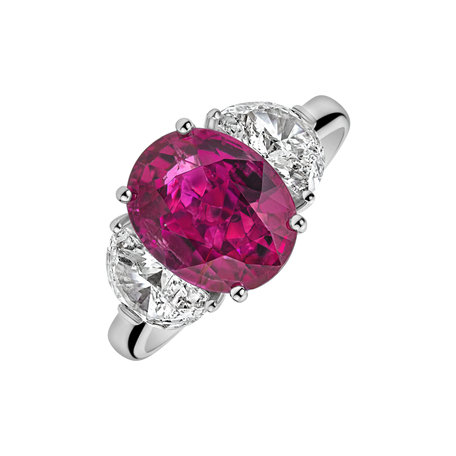 Diamond ring with Tourmaline Dynasty Gem