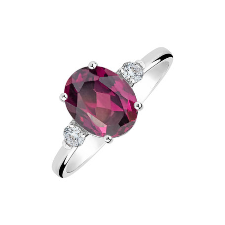 Diamond ring with Rhodolite Scarlet Ember