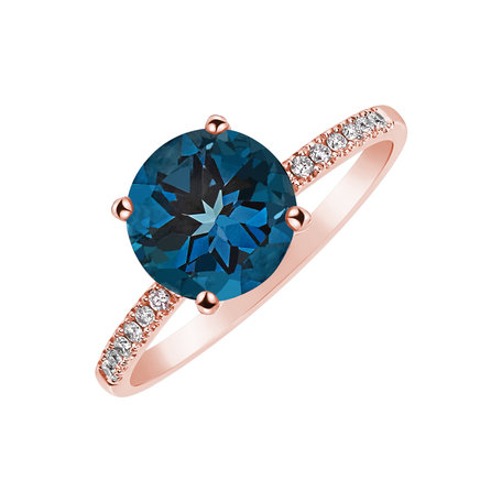 Diamond ring with Topaz Bethy