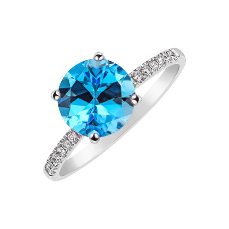 Diamond ring with Topaz Bethy