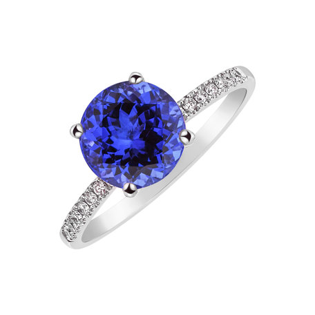 Diamond ring with Tanzanite Bethy