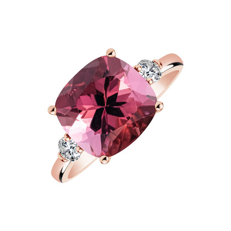 Diamond ring with Tourmaline The Duchess