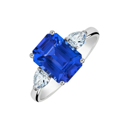 Diamond ring with Tanzanite Royal Cordelia