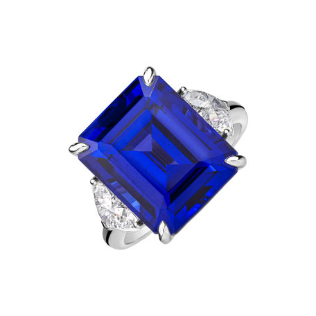 Diamond ring with Tanzanite Egbert