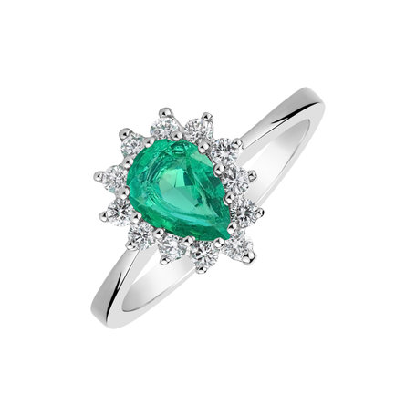 Diamond ring with Emerald Selena