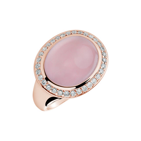 Diamond ring with Rose Quartz Mistress Dream