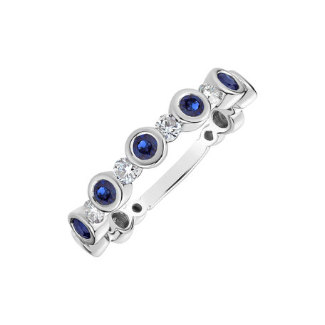 Diamond ring with Sapphire Mysterious Dark Blue