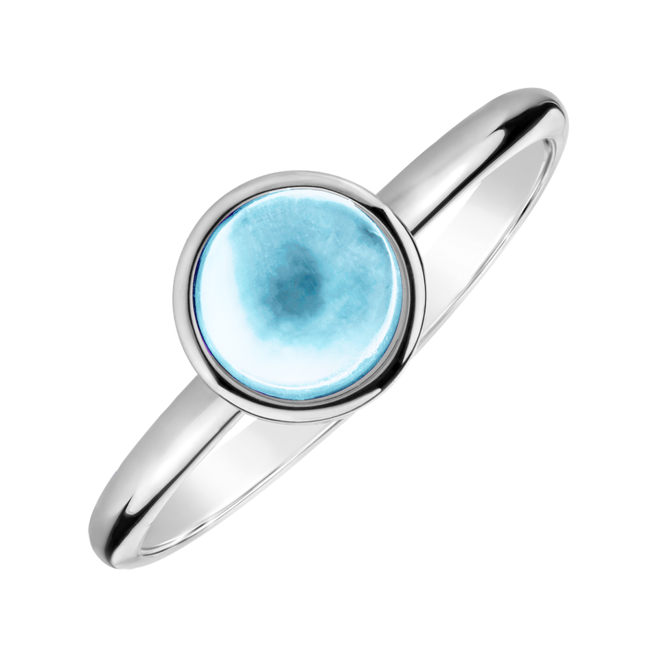 Ring with Aquamarine Bonbon