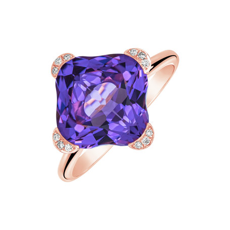 Diamond ring with Amethyst Space Stranger