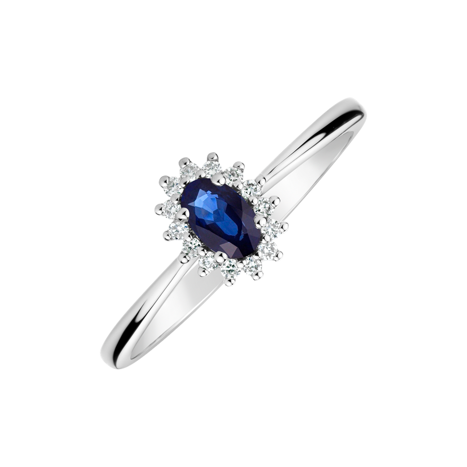 Diamond ring with Sapphire Princess Sparkle