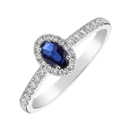 Diamond ring with Sapphire Princess