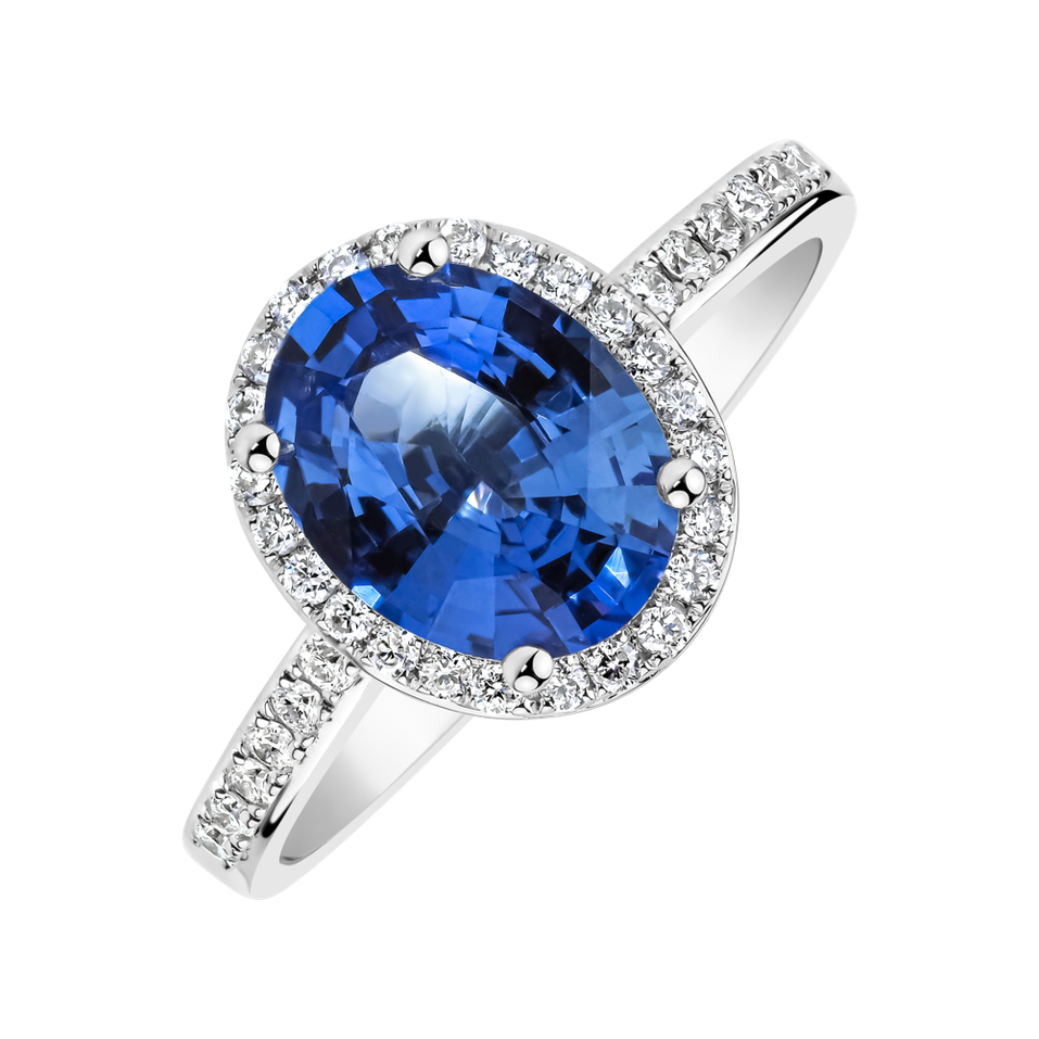 Diamond ring with Sapphire Princess