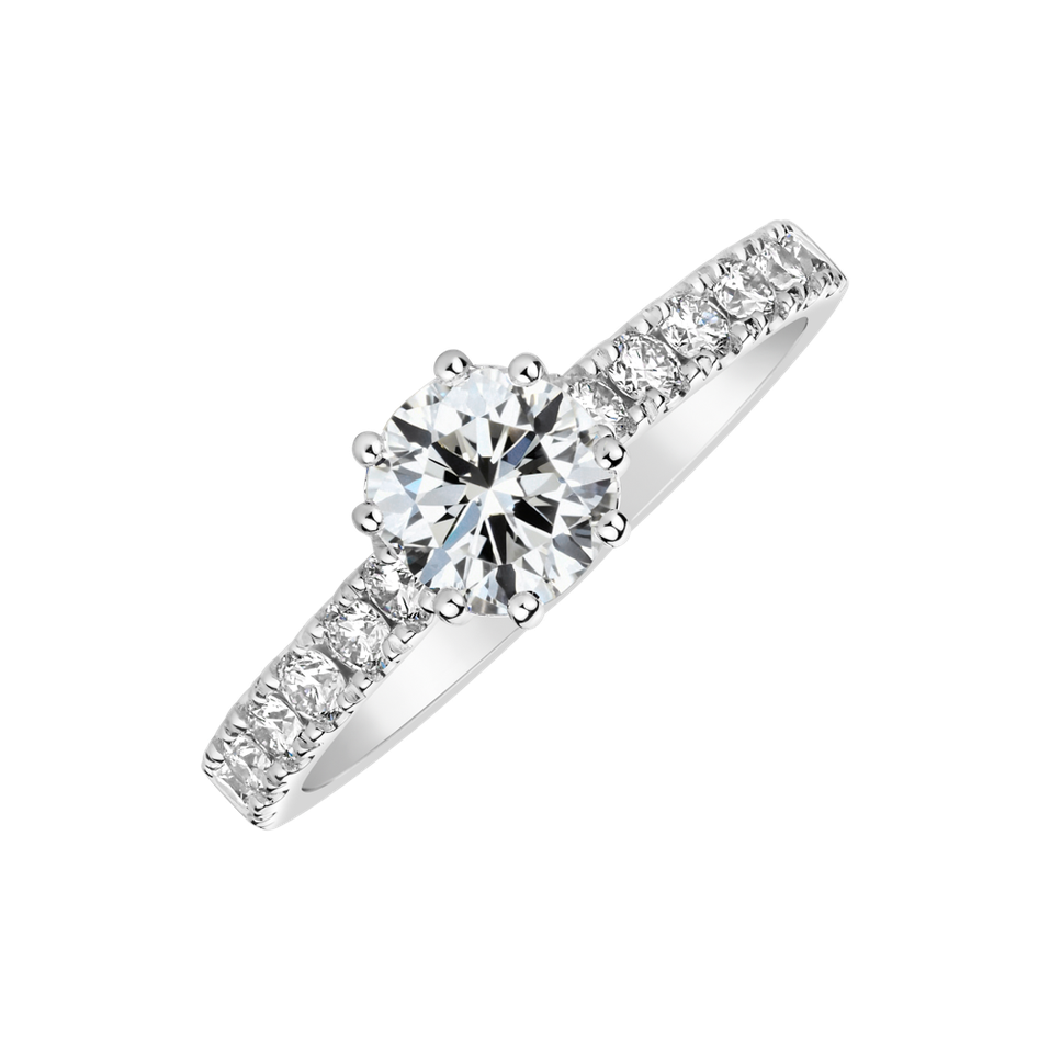 Diamond ring Lille