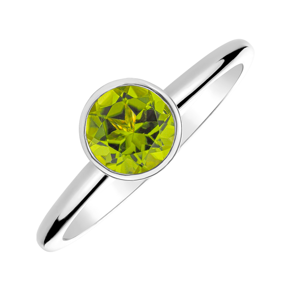 Ring with Peridot Bonbon