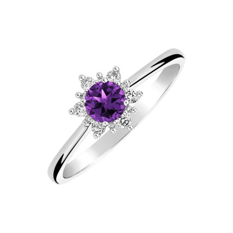 Diamond ring with Amethyst Brazil Glowing Starlet