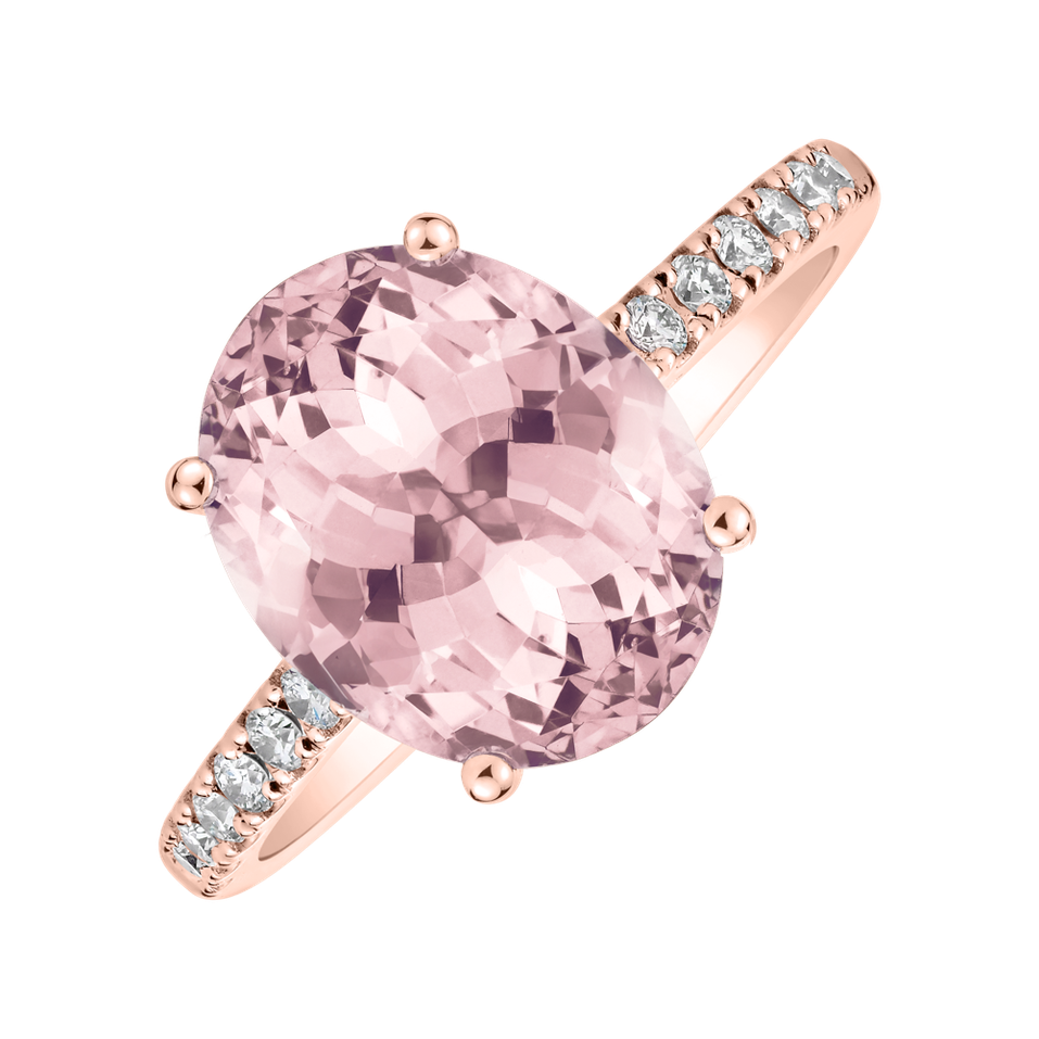 Diamond ring with Rose Quartz Playful Glamour