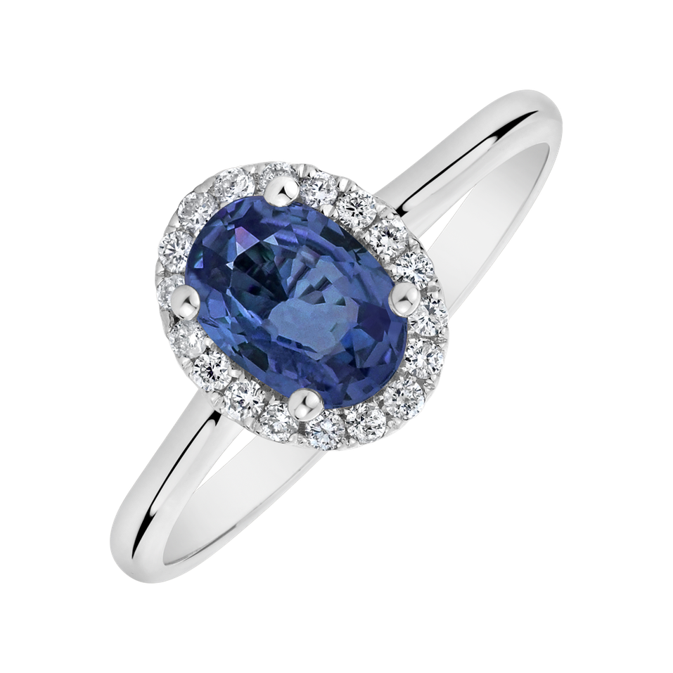 Diamond ring with Sapphire Princess