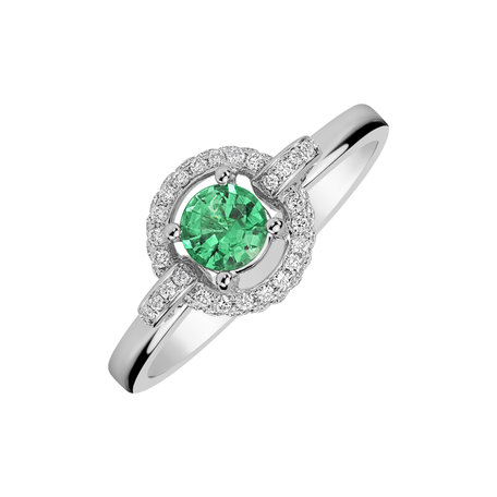 Diamond ring with Emerald Silvina