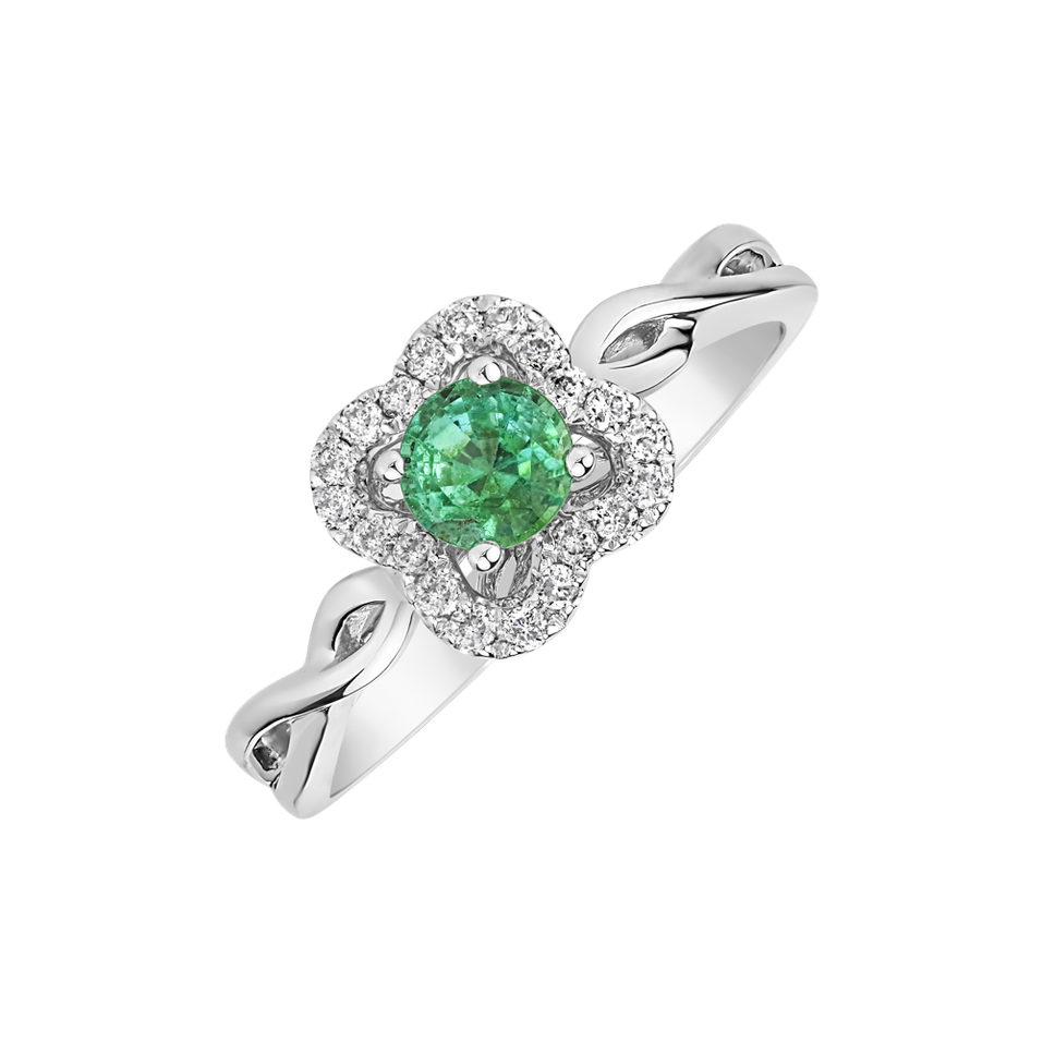 Diamond ring with Emerald Talma