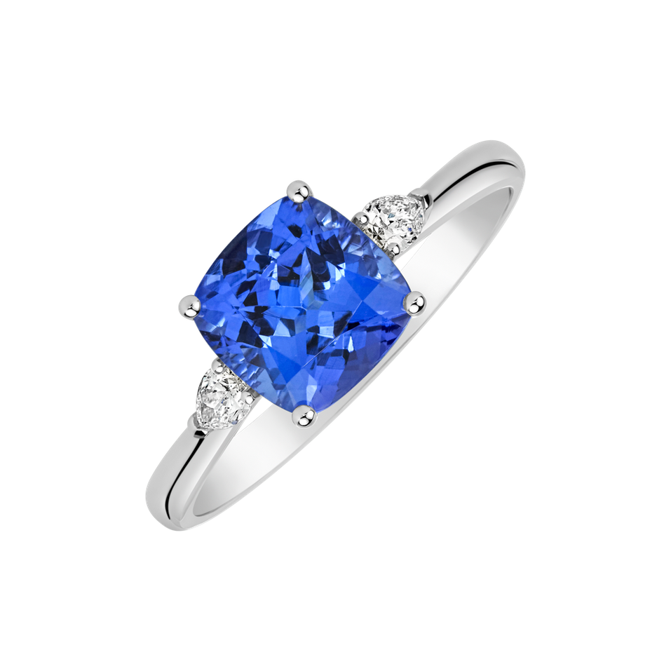 Diamond ring with Tanzanite Azure Marigold