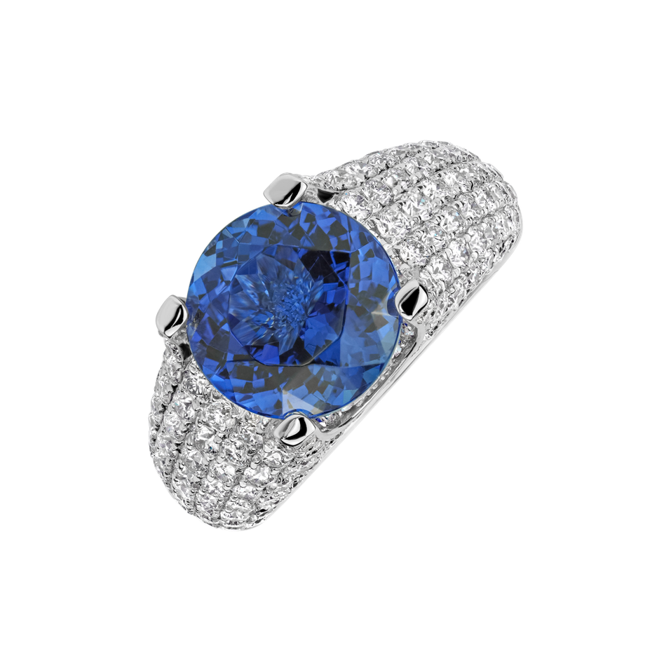 Diamond ring with Tanzanite Glamorous Ladyship