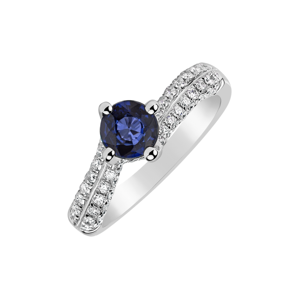 Diamond ring with Sapphire Thierry