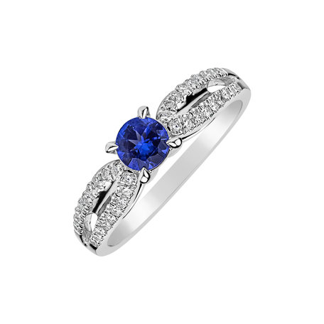 Diamond ring with Tanzanite Wade