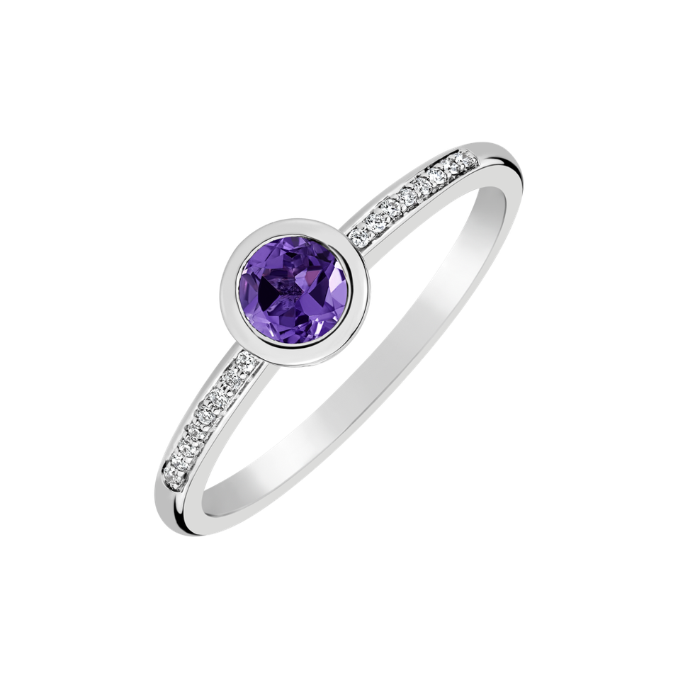 Diamond ring with Amethyst Regal Elegance