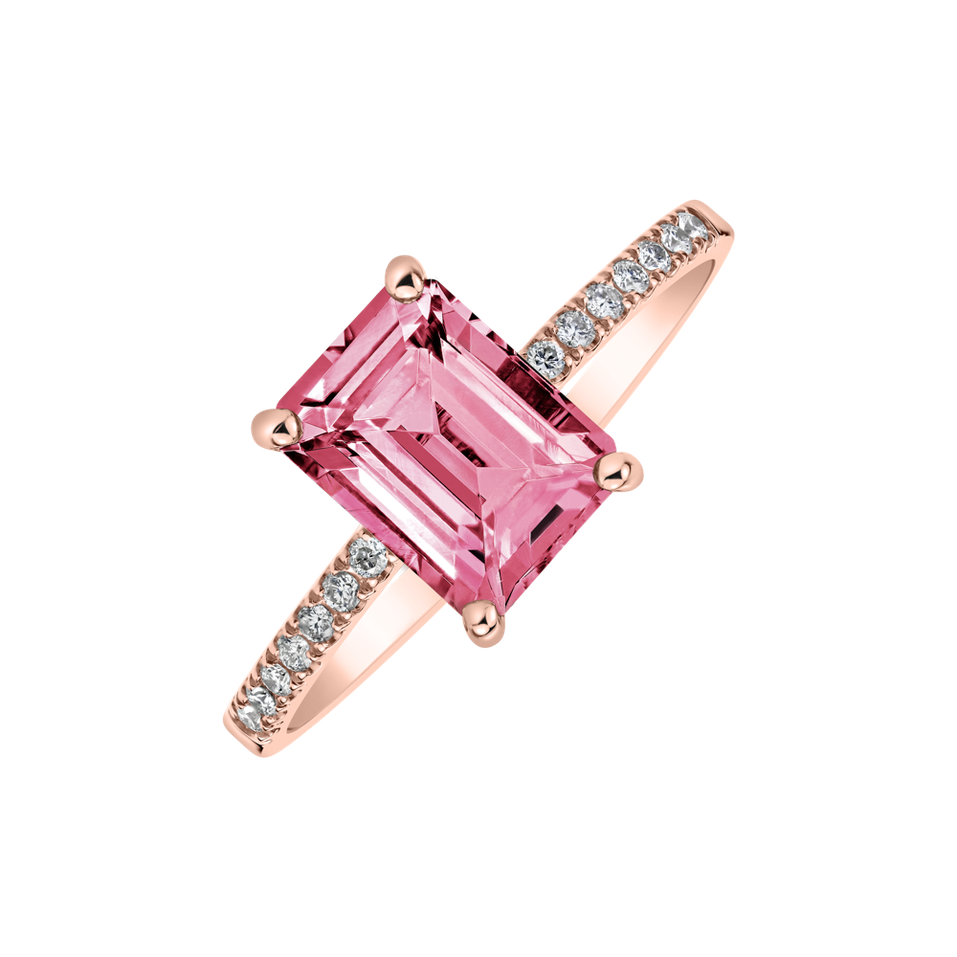 Diamond ring with Tourmaline Carlotta