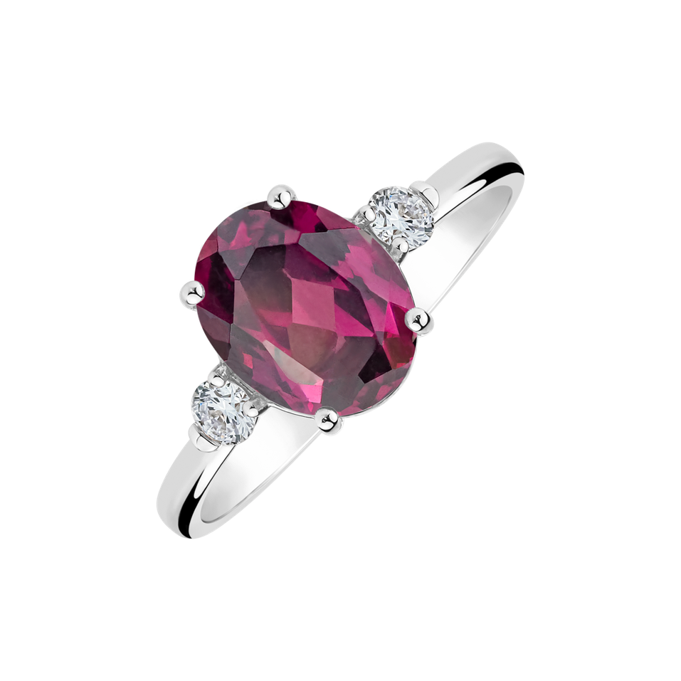 Diamond ring with Rhodolite Scarlet Ember