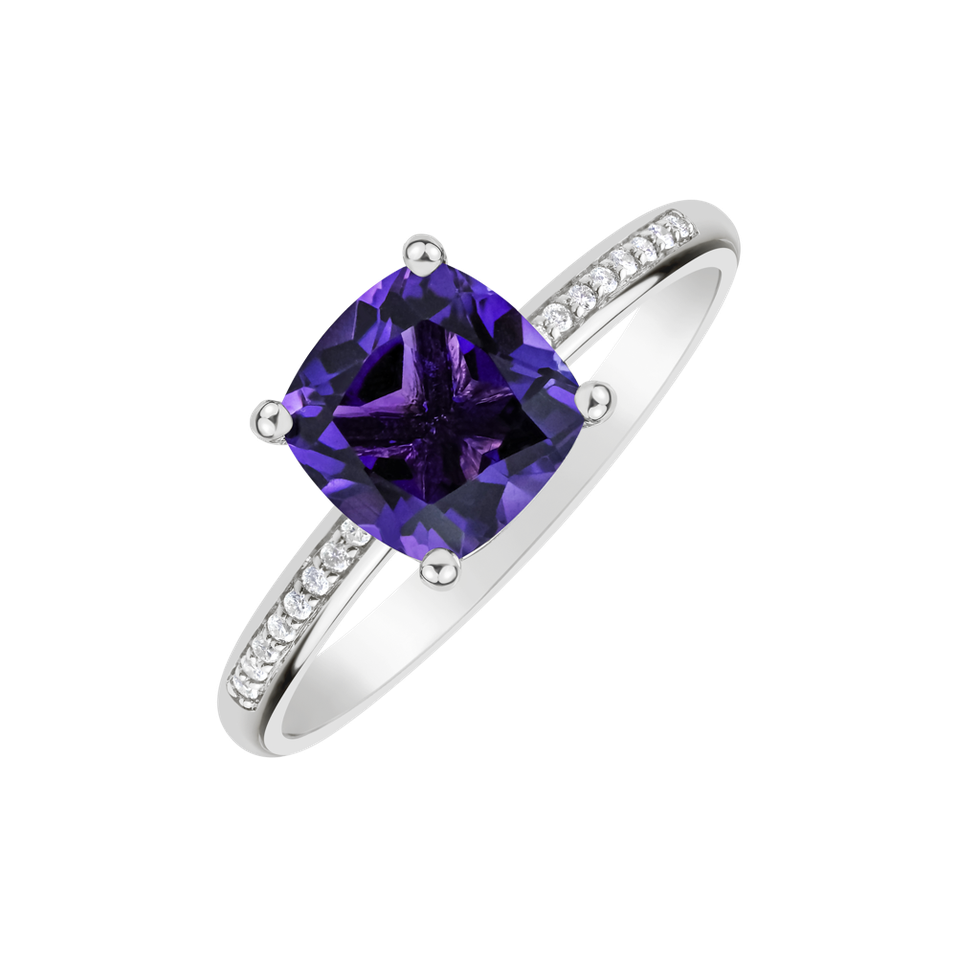 Diamond ring with Amethyst Melody Harmony