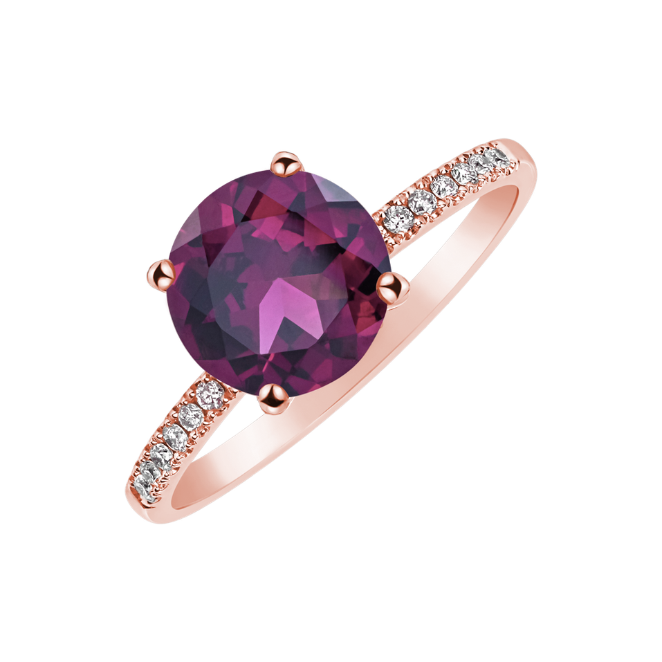 Diamond ring with Rhodolite Bethy