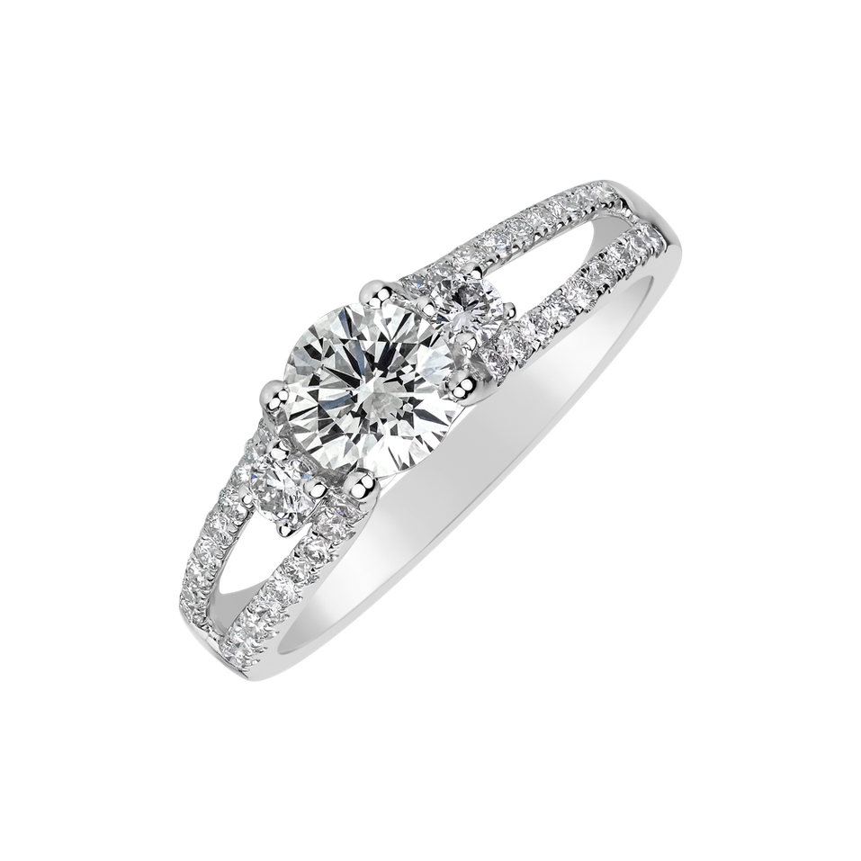 Diamond ring Ramiya