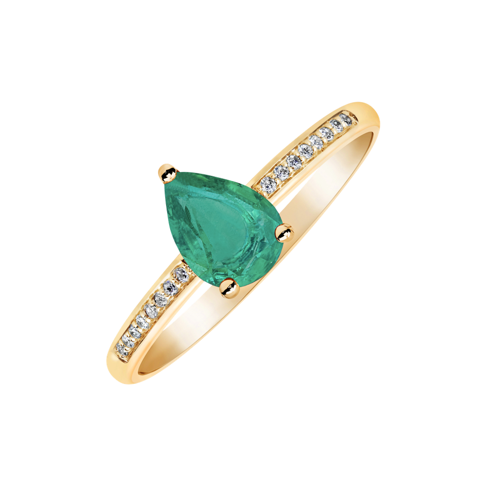 Diamond ring with Emerald Tearfall