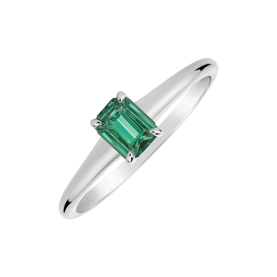 Ring with Emerald Domante