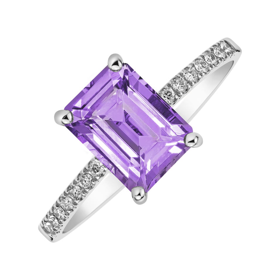 Diamond ring with Amethyst Mireth