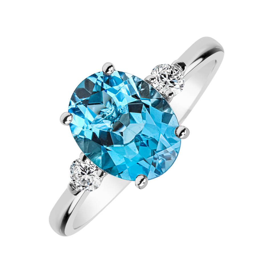 Diamond ring with Topaz Asuan