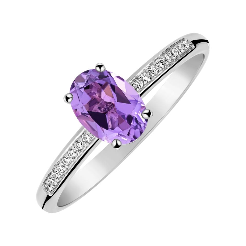 Diamond ring with Amethyst Lauriene