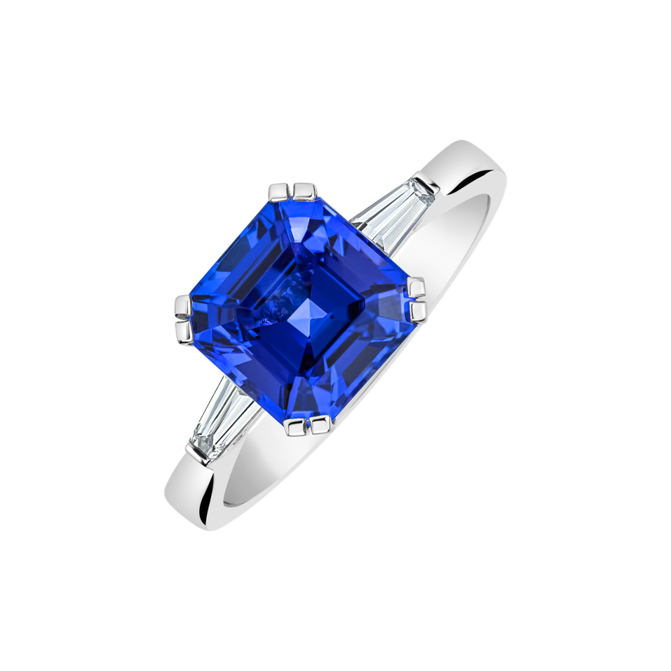 Diamond ring with Tanzanite Wilfredian