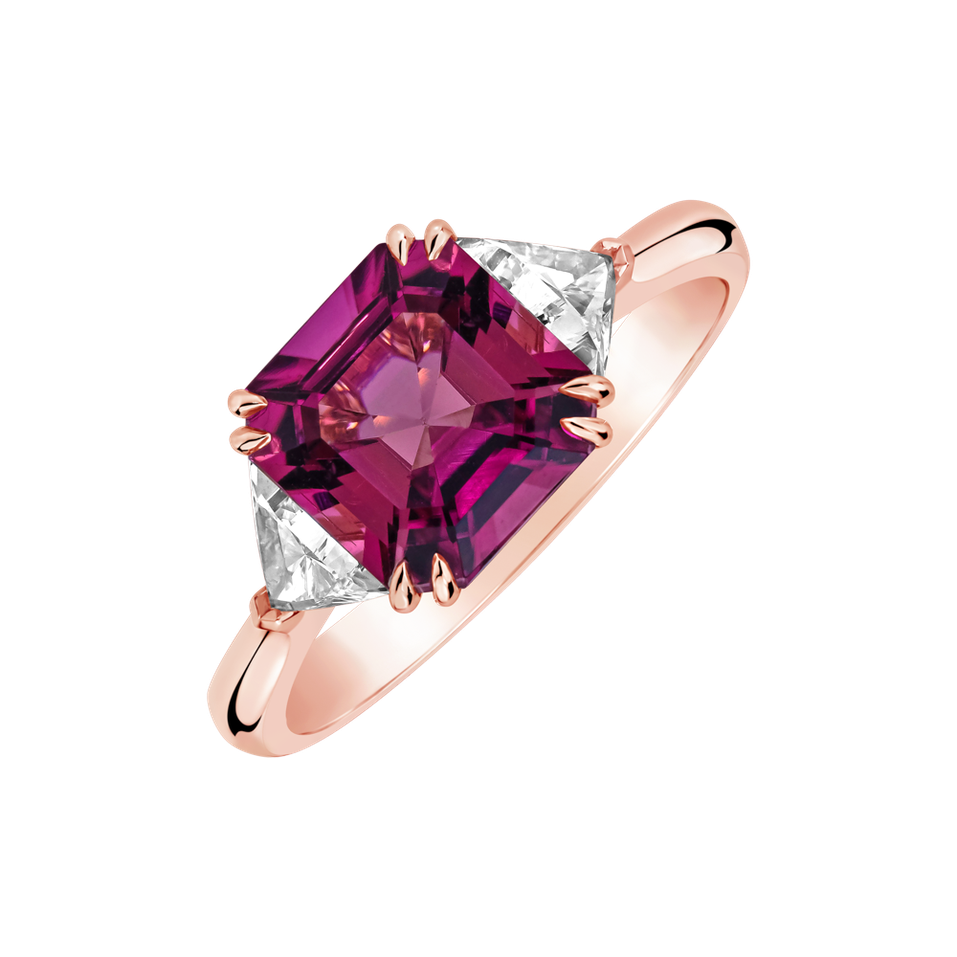 Diamond ring with Tourmaline Montgomery