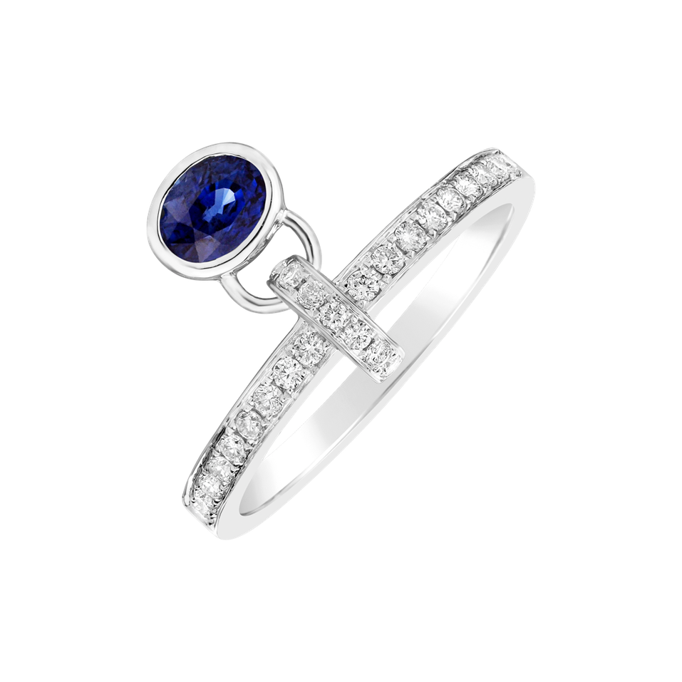 Diamond ring with Sapphire Angeline