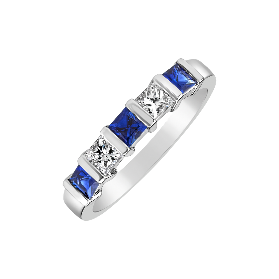 Diamond ring with Sapphire Seleneva