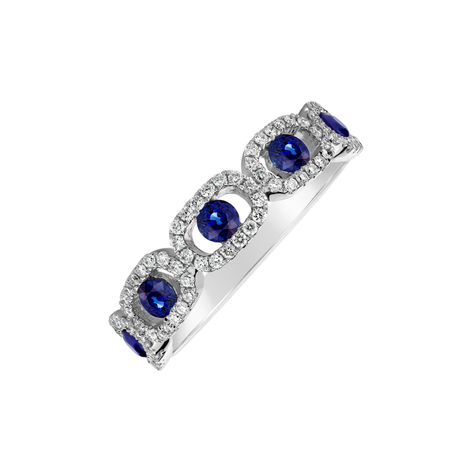 Diamond ring with Sapphire Lexi