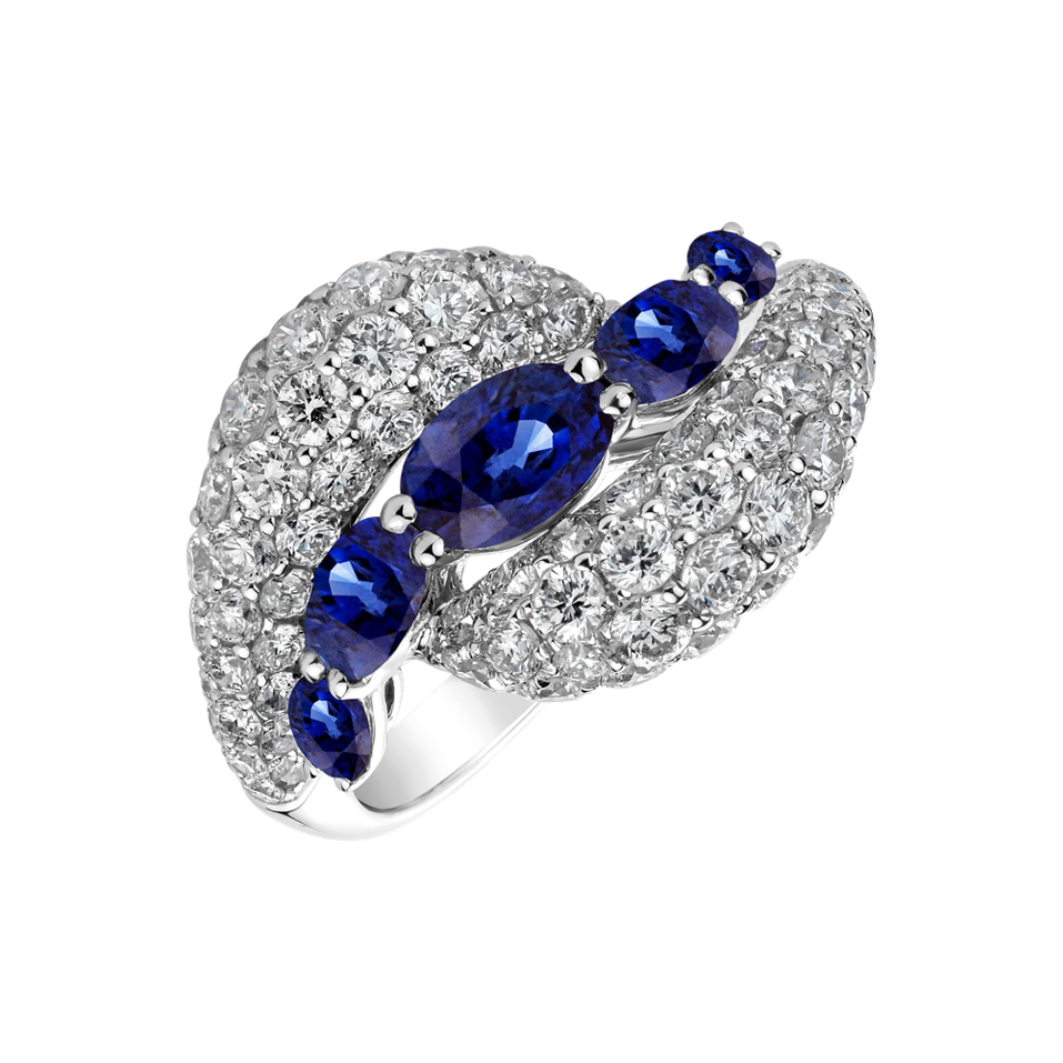 Diamond ring with Sapphire Perfect Impulse