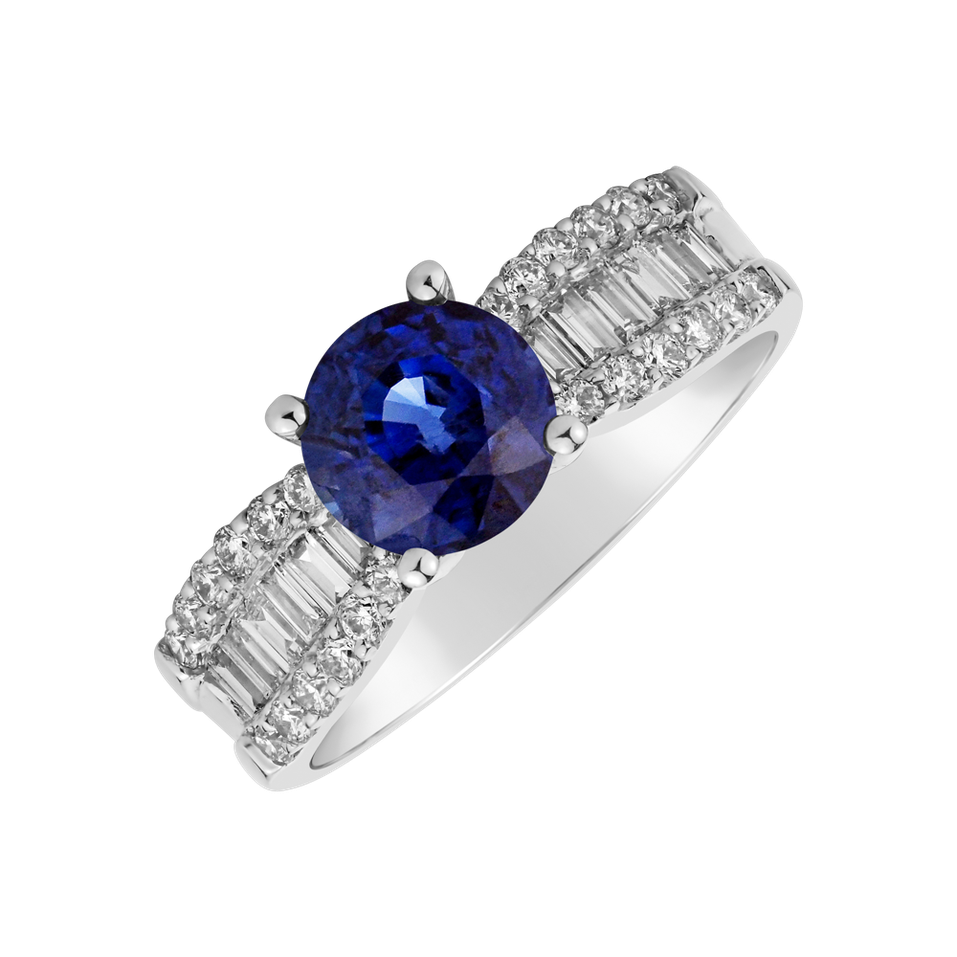 Diamond ring with Sapphire Hollywood Star