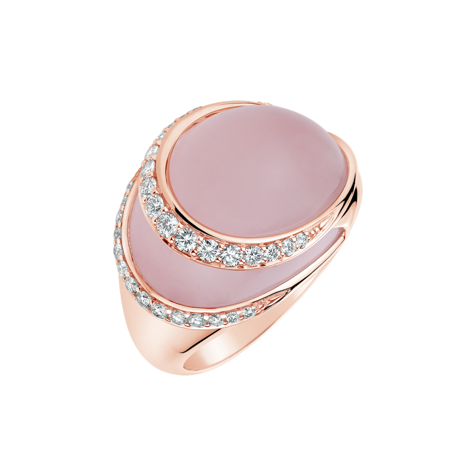 Diamond ring with Rose Quartz Shining Rose